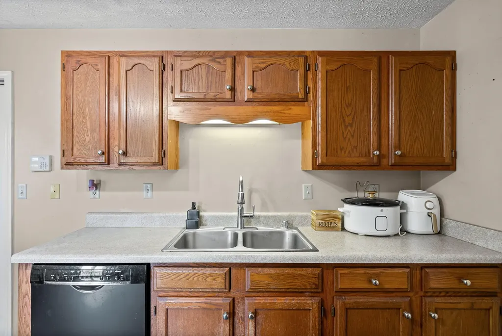 535 Foxfield Road Hopkinsville KY 42240