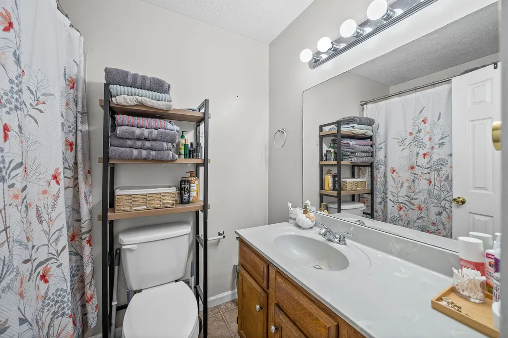535 Foxfield Road Hopkinsville KY 42240