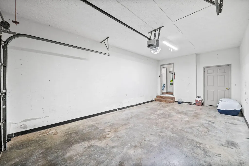 535 Foxfield Road Hopkinsville KY 42240