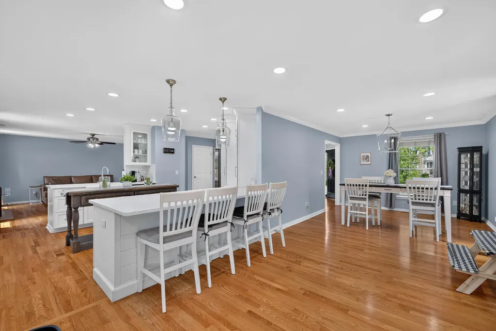 2252 Blackmoor Park Lane Lexington KY 40509