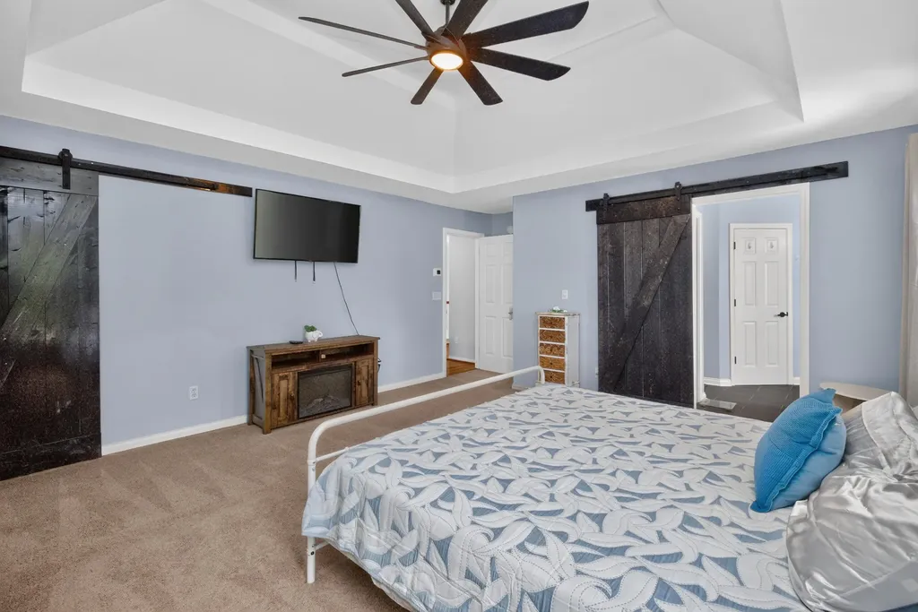 2252 Blackmoor Park Lane Lexington KY 40509