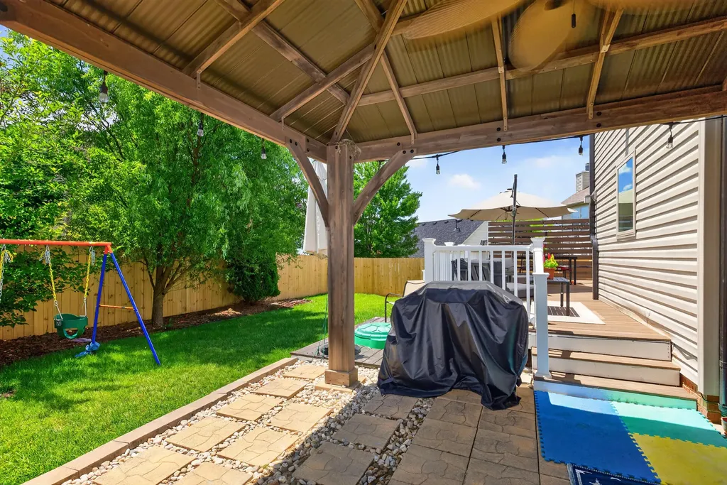 2252 Blackmoor Park Lane Lexington KY 40509