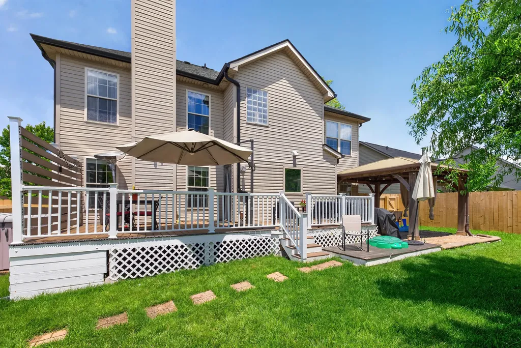 2252 Blackmoor Park Lane Lexington KY 40509