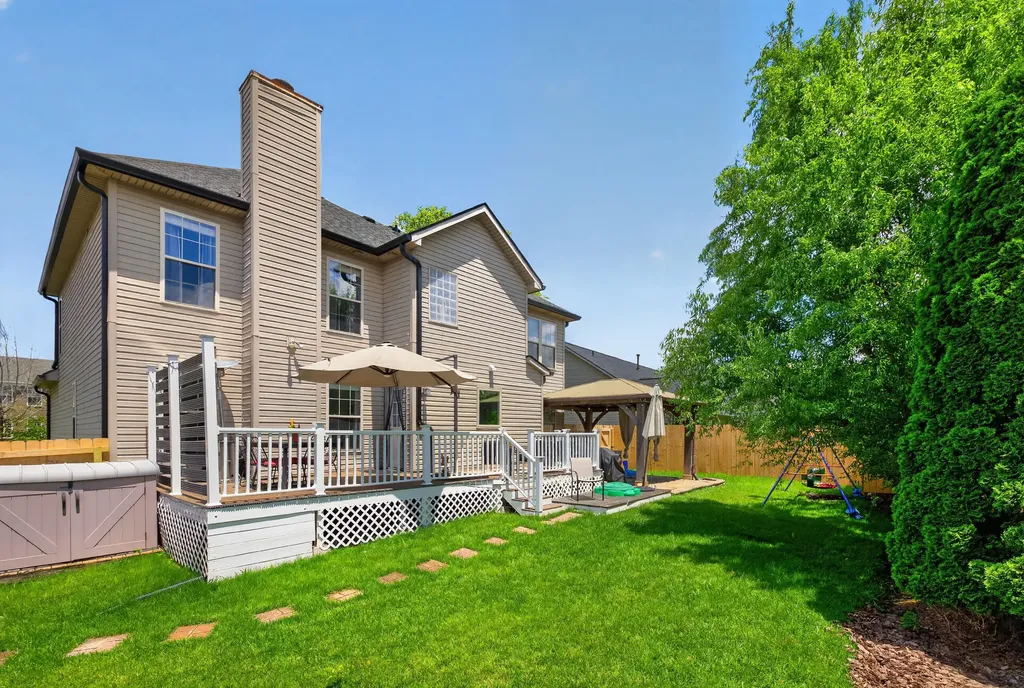 2252 Blackmoor Park Lane Lexington KY 40509