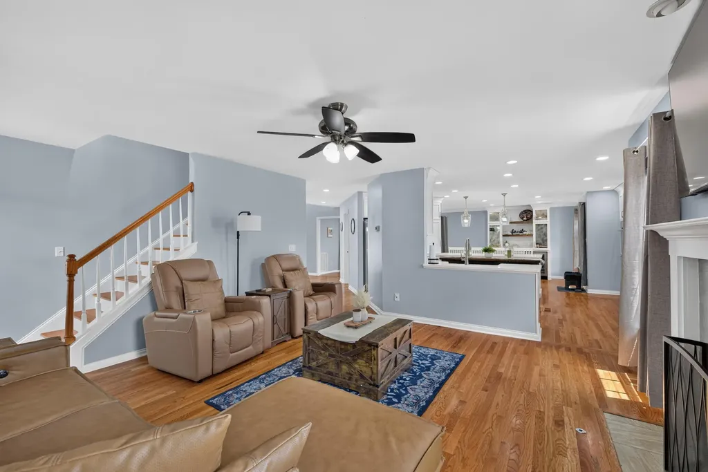 2252 Blackmoor Park Lane Lexington KY 40509
