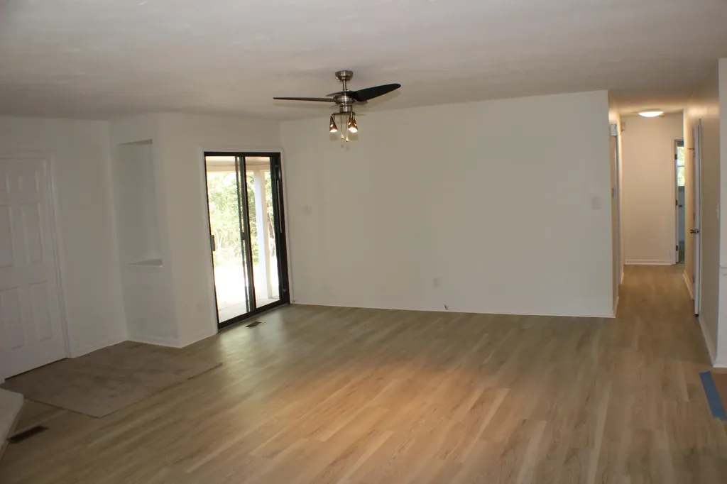 3193 Carriage Lane Lexington KY 40517