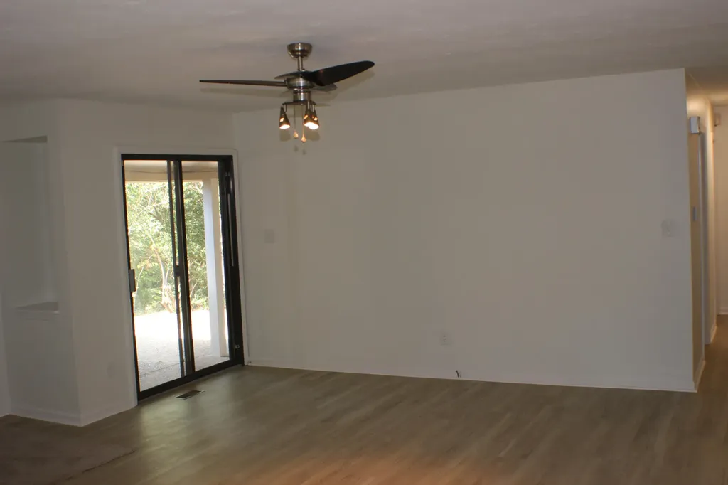 3193 Carriage Lane Lexington KY 40517