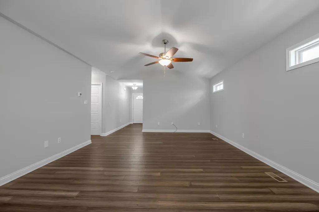 108 Dallas Drive Nicholasville KY 40356
