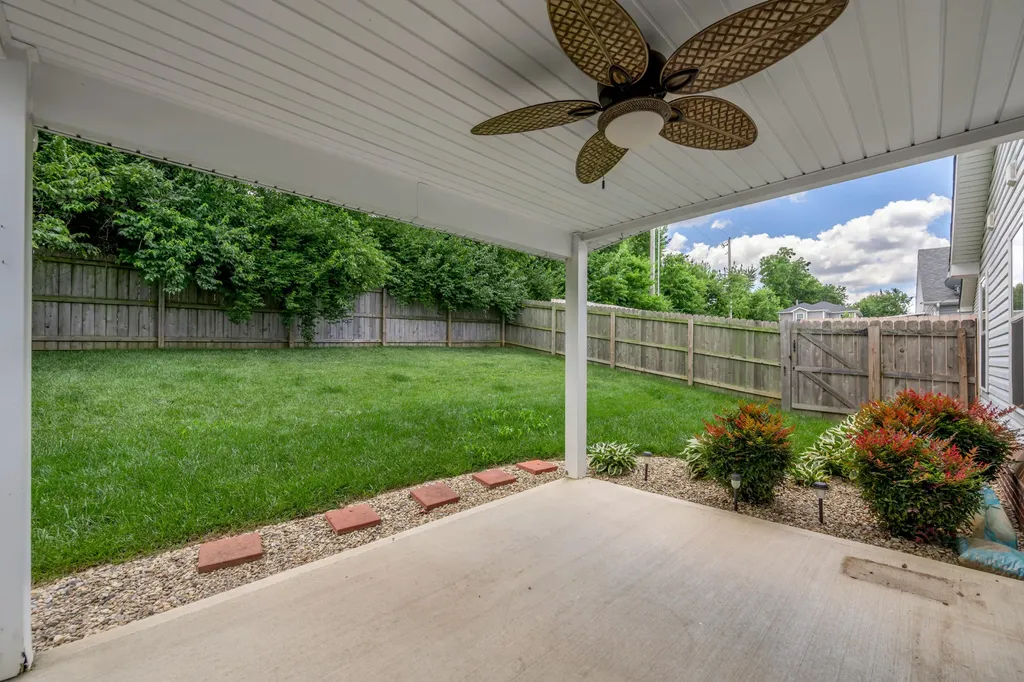 108 Dallas Drive Nicholasville KY 40356