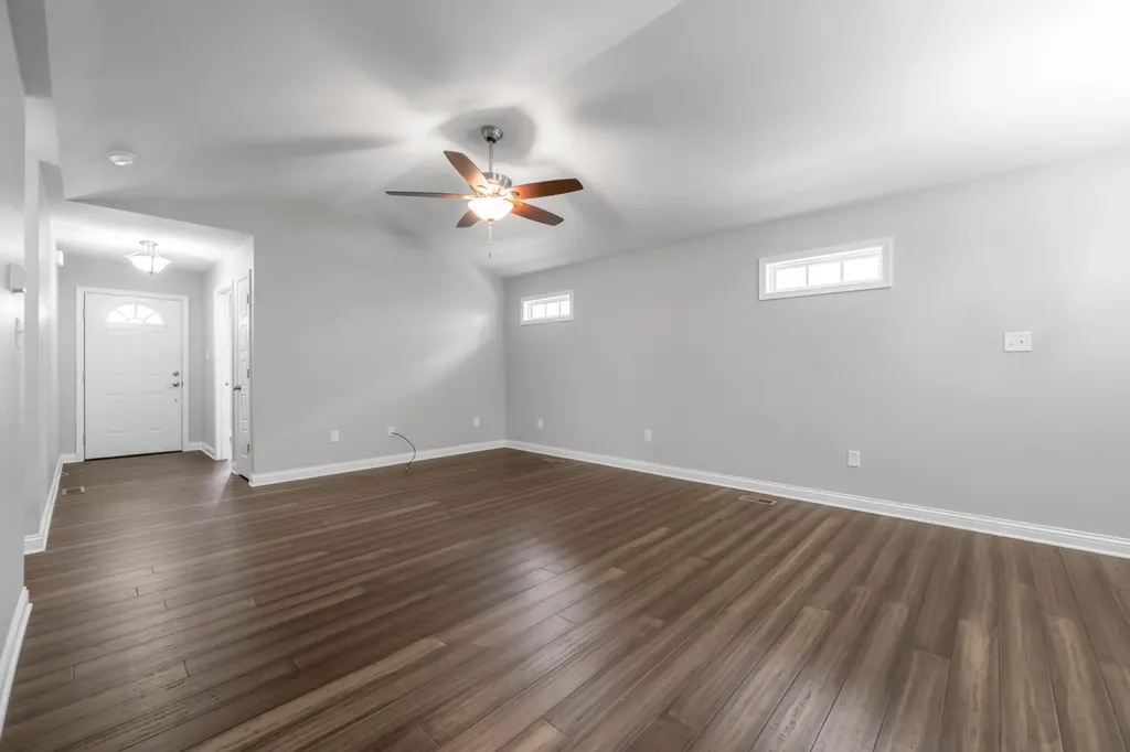 108 Dallas Drive Nicholasville KY 40356