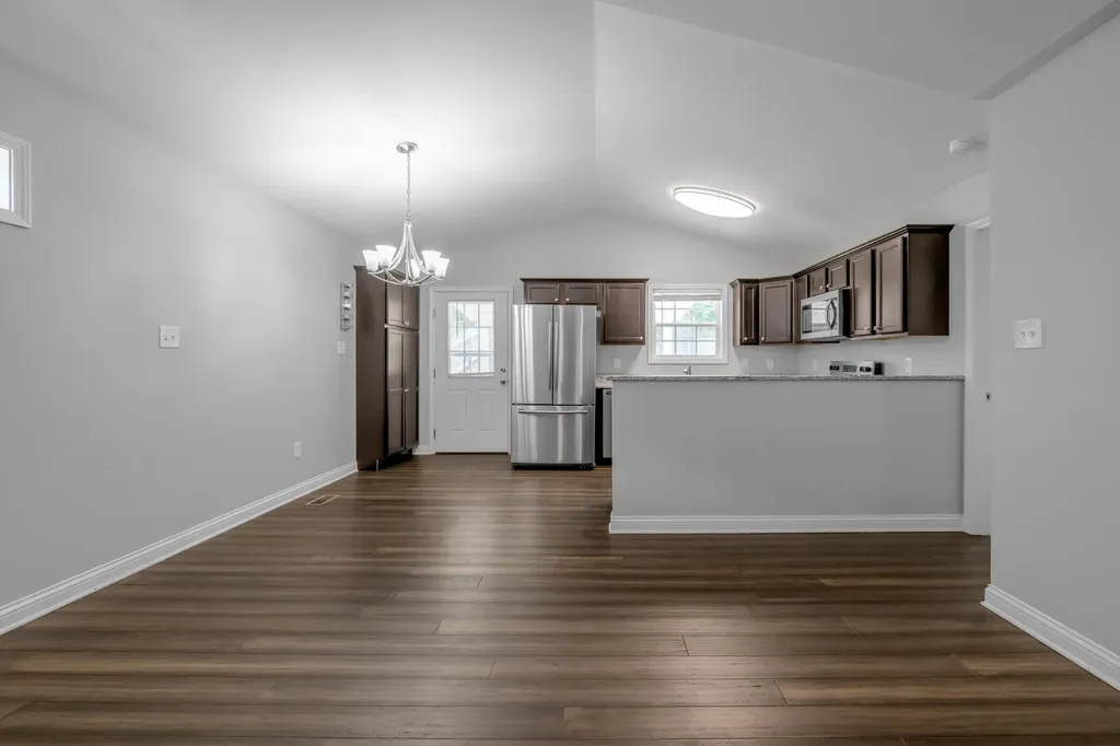 108 Dallas Drive Nicholasville KY 40356