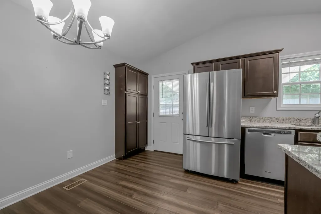 108 Dallas Drive Nicholasville KY 40356