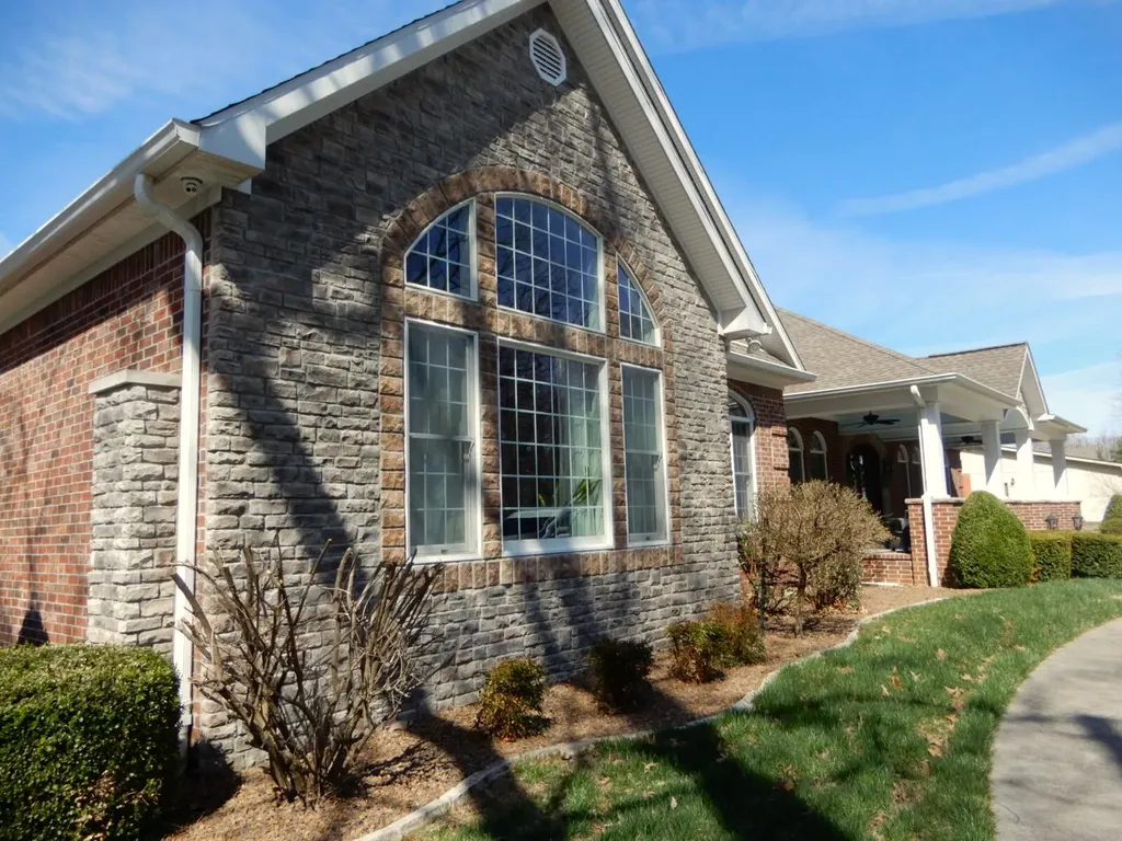 135 Allegheny Road Gilbertsville KY 42044