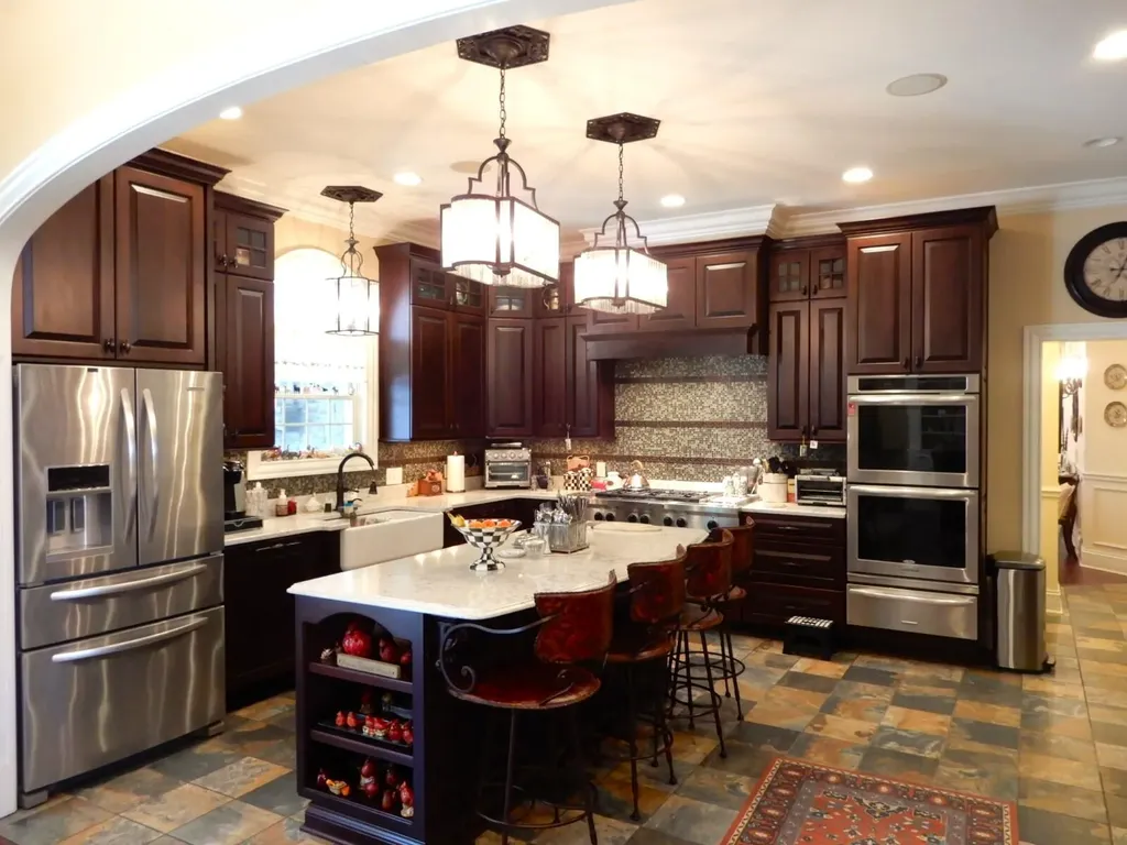 135 Allegheny Road Gilbertsville KY 42044