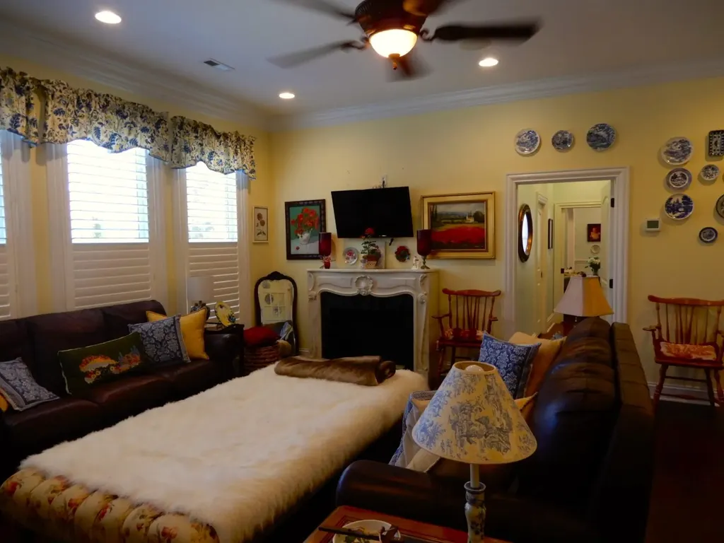 135 Allegheny Road Gilbertsville KY 42044