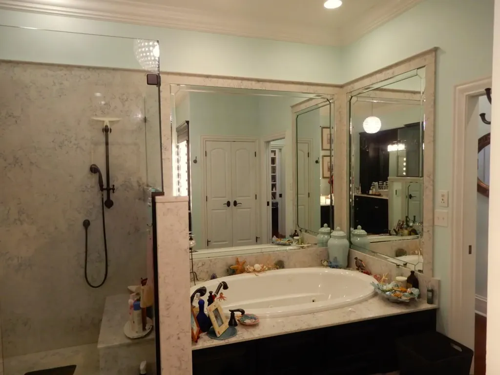 135 Allegheny Road Gilbertsville KY 42044