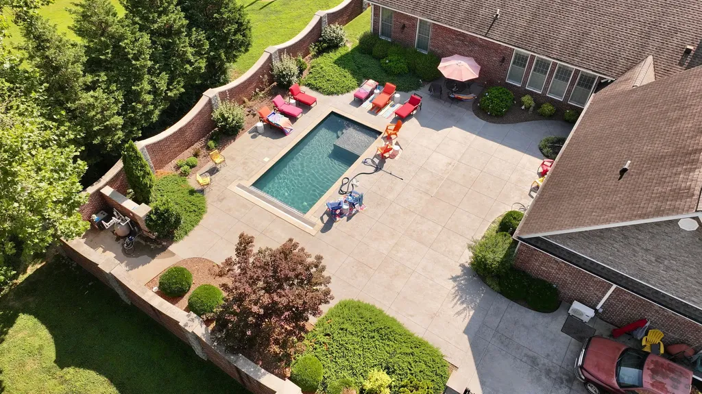 135 Allegheny Road Gilbertsville KY 42044