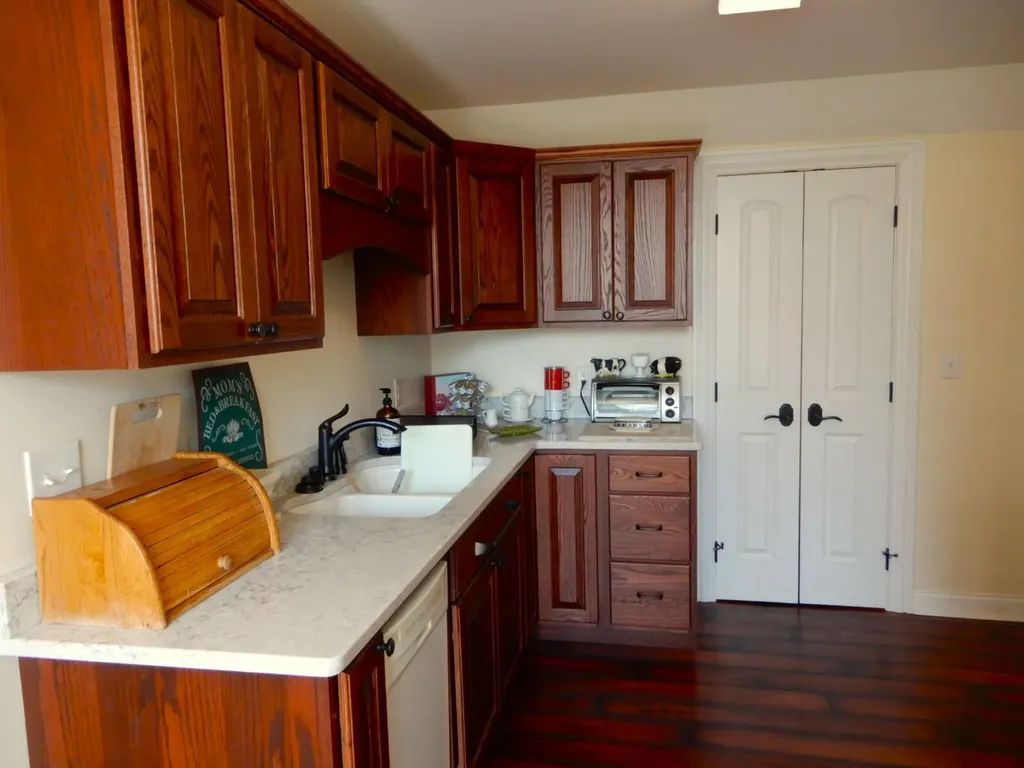 135 Allegheny Road Gilbertsville KY 42044