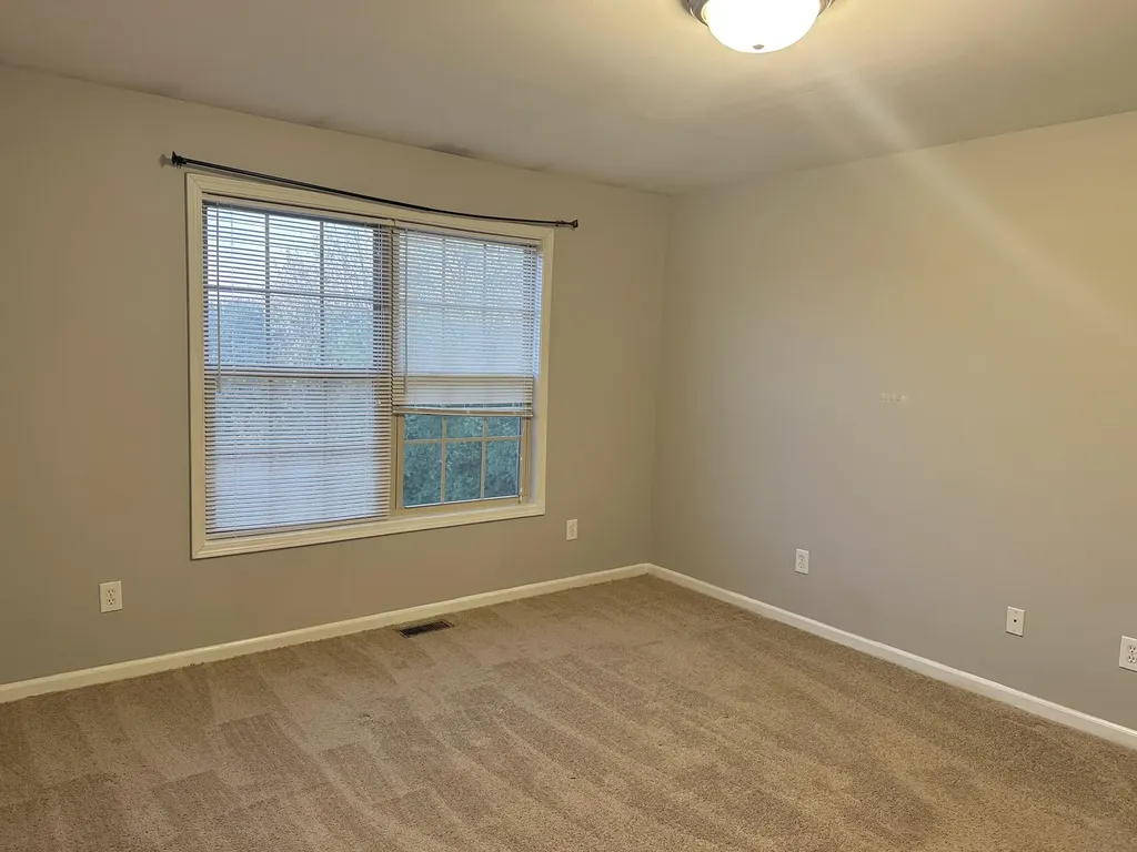 3804 Pinecrest Way Lexington KY 40514