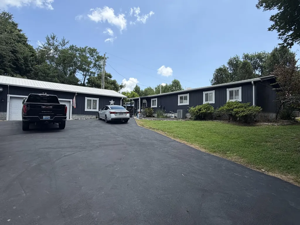 228 Dudley Hill Road Nancy KY 42544