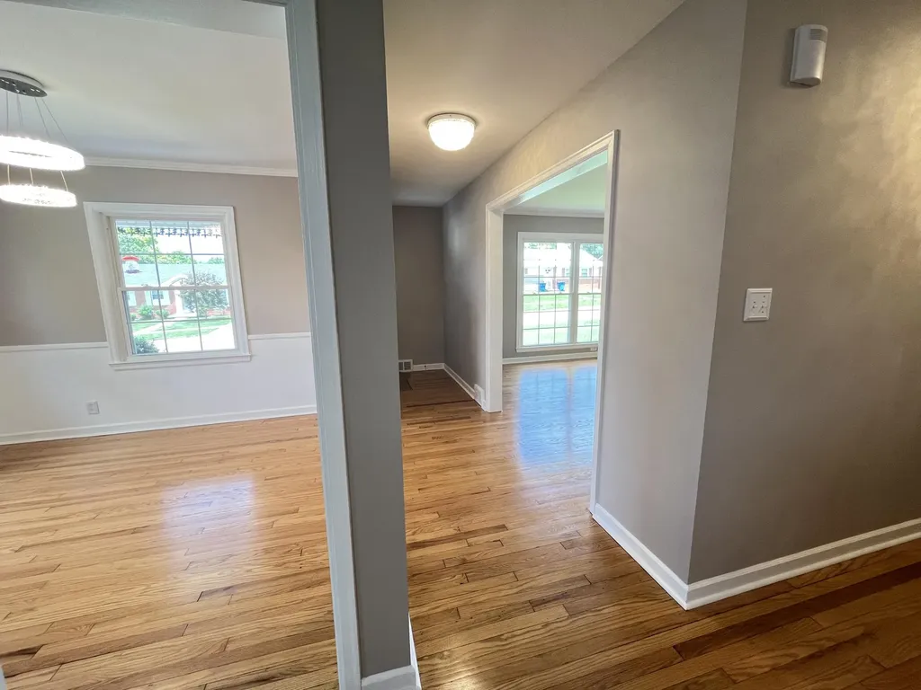 430 College Manor Harrodsburg KY 40330