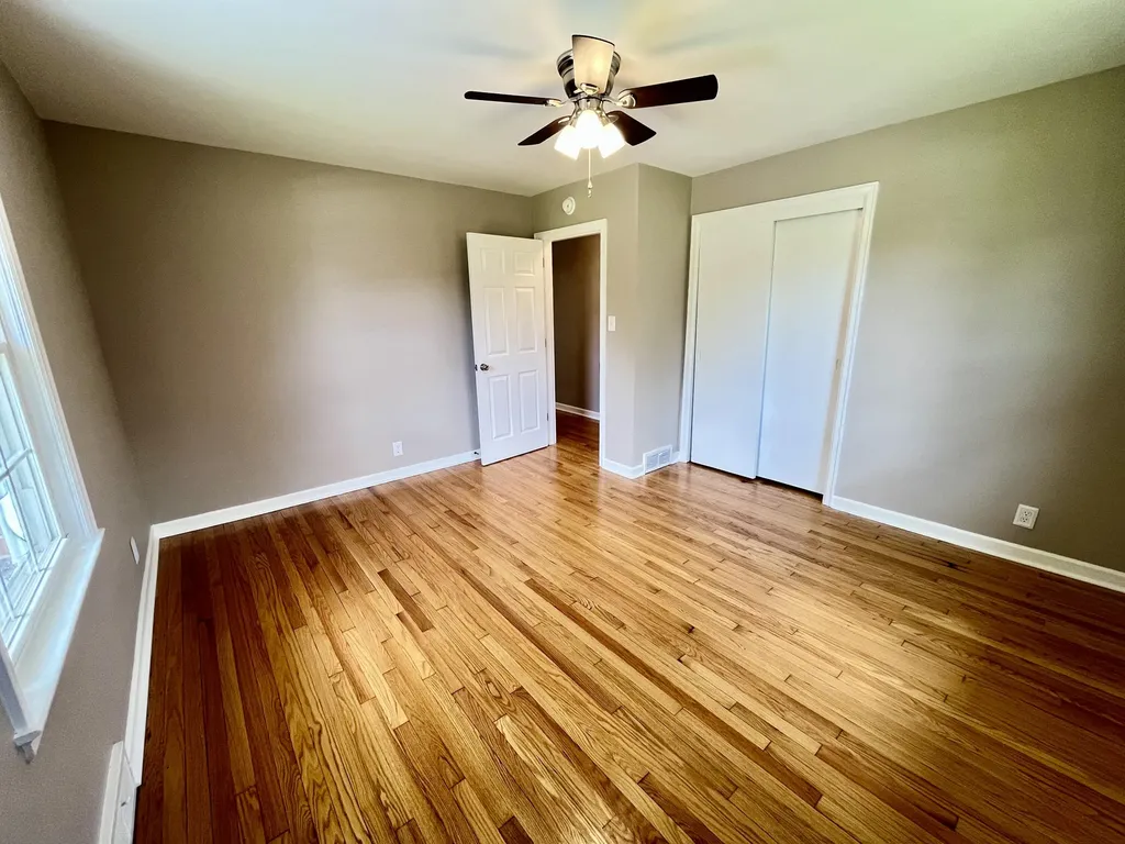 430 College Manor Harrodsburg KY 40330
