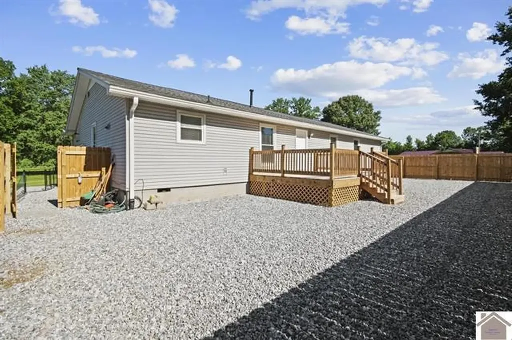 3960 Husband Road Paducah KY 42003