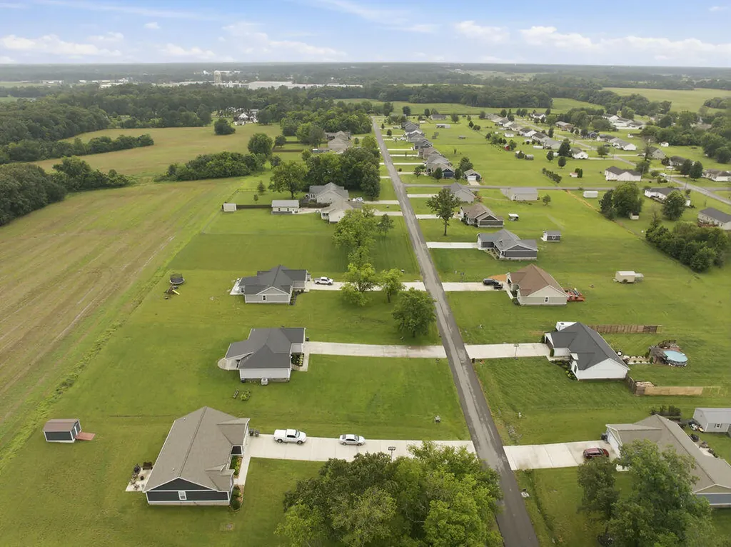 342 John Purdom Drive Almo KY 42020
