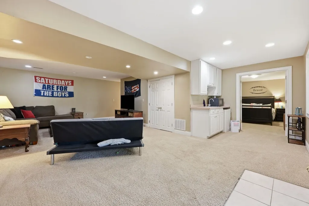 2441 Doubletree Court Lexington KY 40514