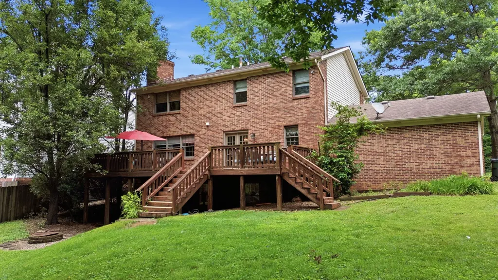 2441 Doubletree Court Lexington KY 40514