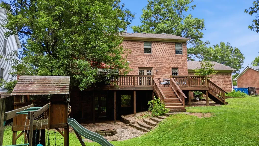 2441 Doubletree Court Lexington KY 40514