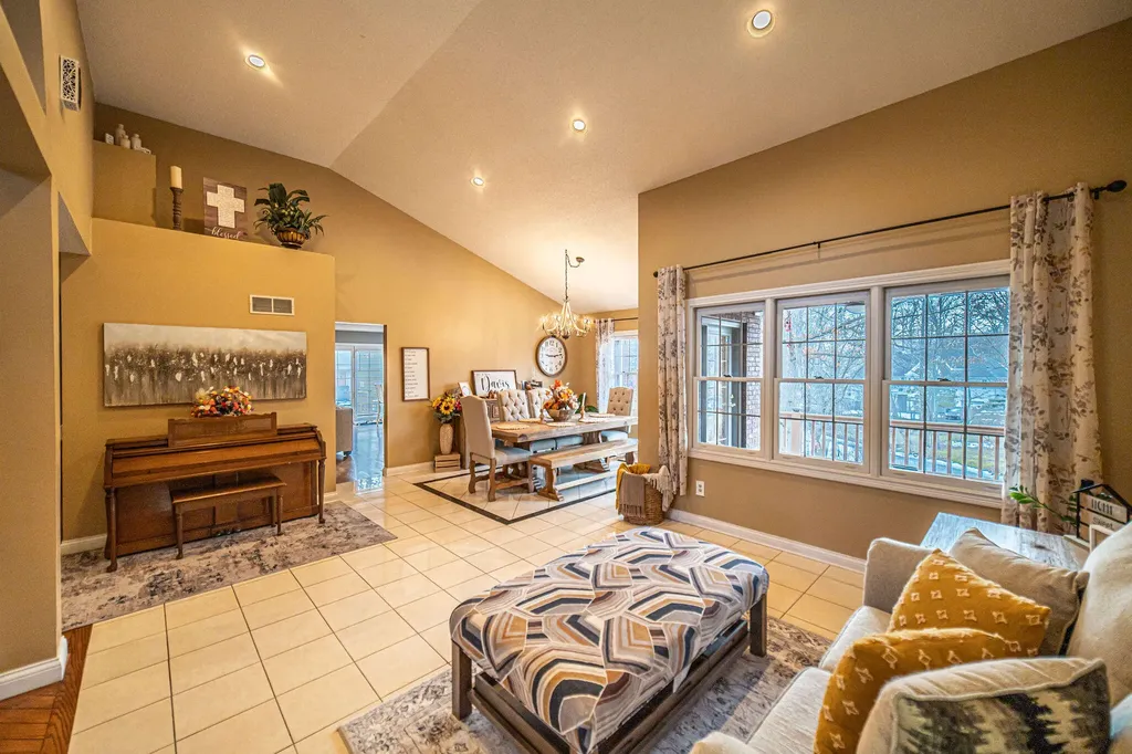 145 Forest View Cove Paducah KY 42003