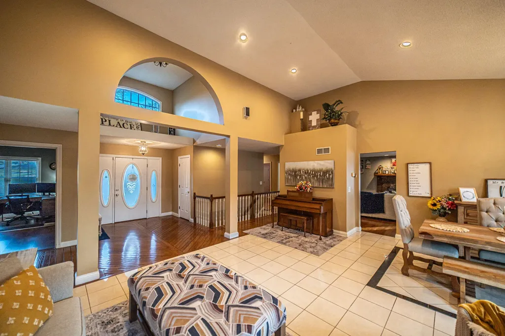 145 Forest View Cove Paducah KY 42003