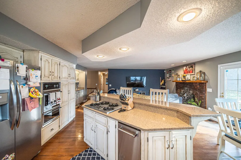 145 Forest View Cove Paducah KY 42003