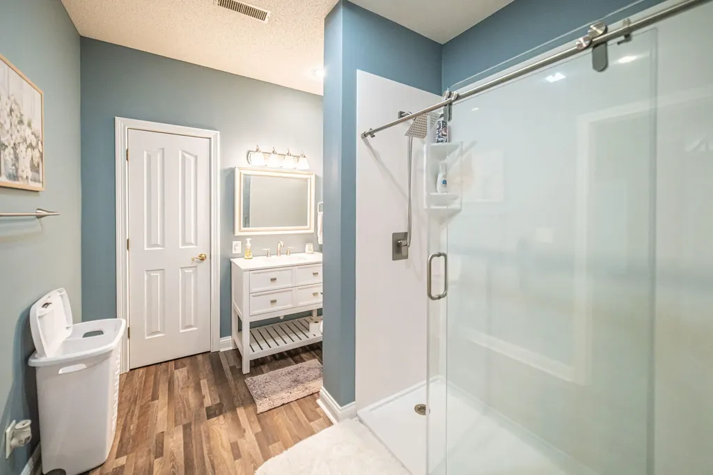 145 Forest View Cove Paducah KY 42003