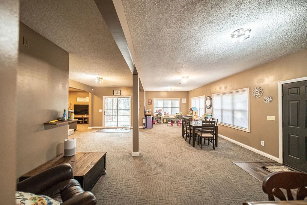 145 Forest View Cove Paducah KY 42003
