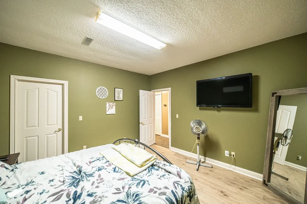 145 Forest View Cove Paducah KY 42003