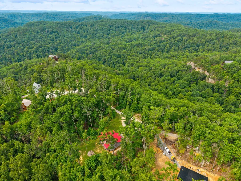 894 Heavenly Lane Frenchburg KY 40322
