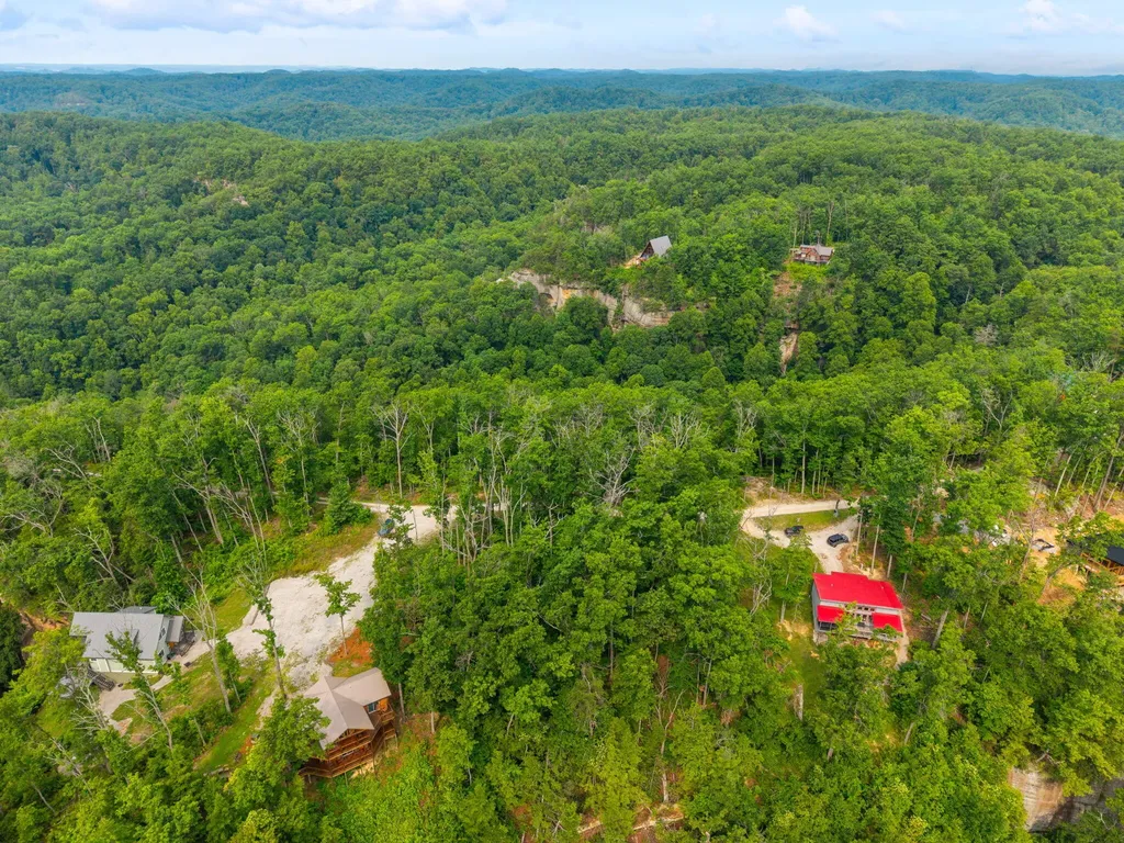 894 Heavenly Lane Frenchburg KY 40322
