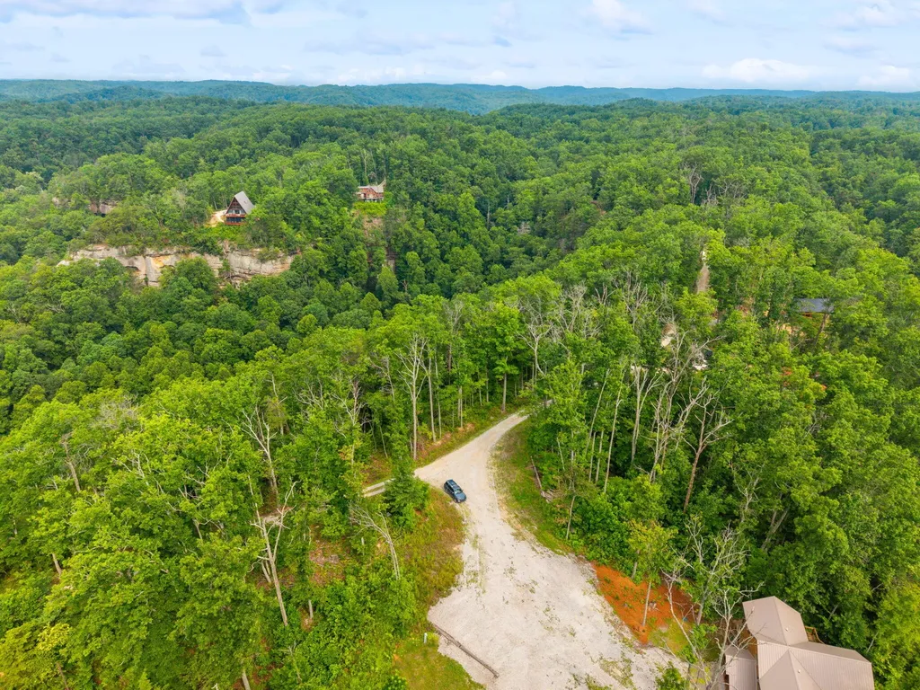 894 Heavenly Lane Frenchburg KY 40322