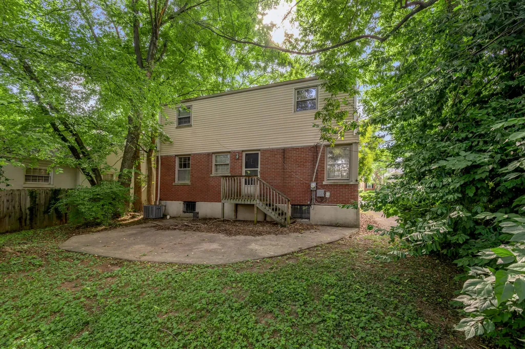 345 Colony Boulevard Lexington KY 40502