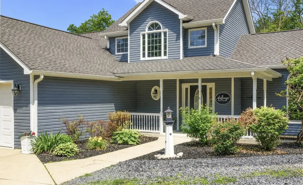 91 Lakeshore Road Gilbertsville KY 42044