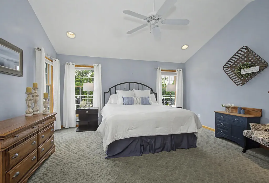 91 Lakeshore Road Gilbertsville KY 42044