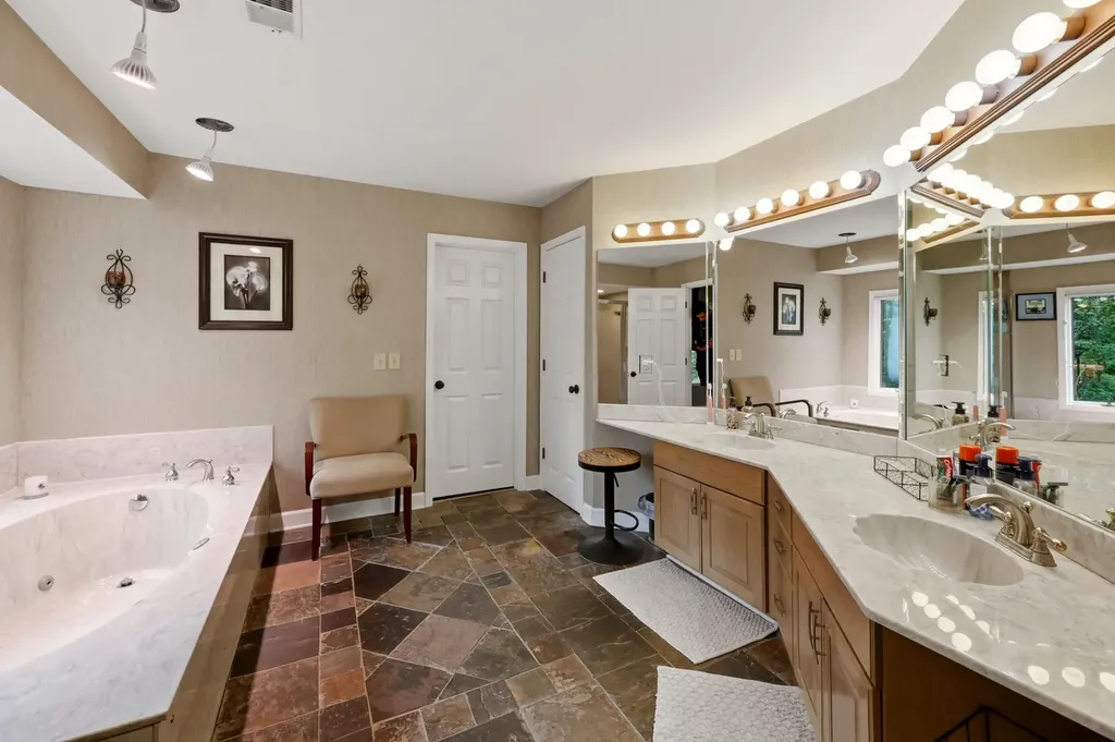 110 Shoveler Court Georgetown KY 40324