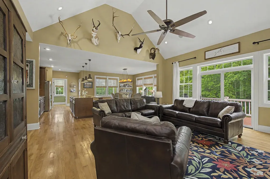 494 Beat Farmer Road New Concord KY 42076