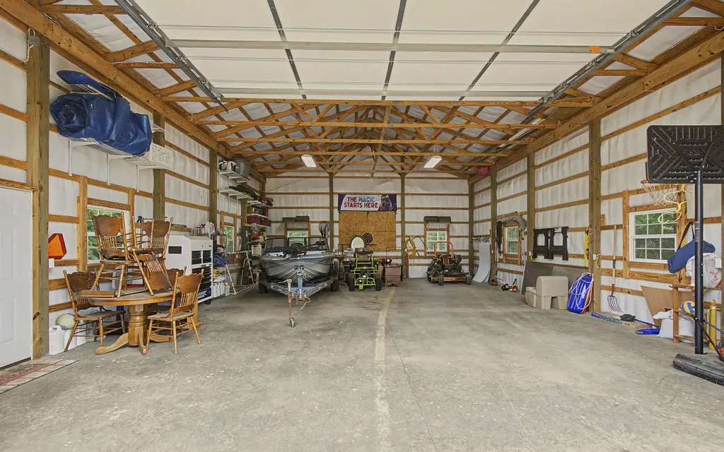 494 Beat Farmer Road New Concord KY 42076