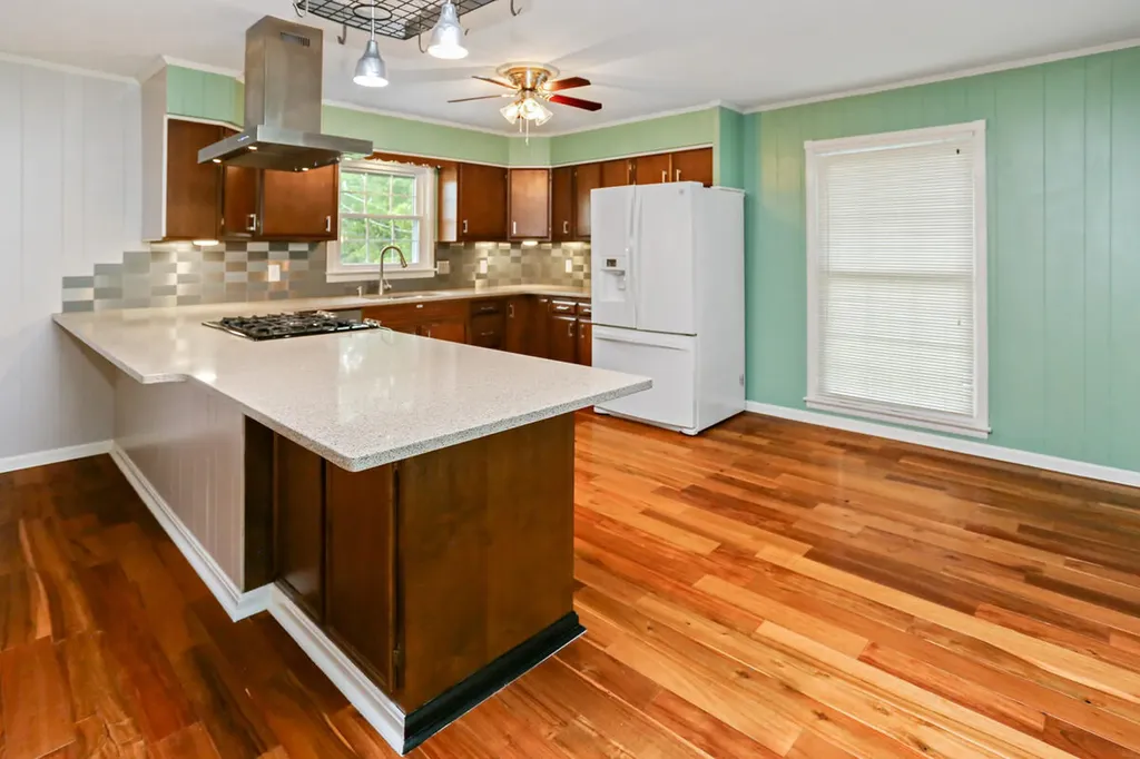 1511 Oxford Drive Murray KY 42071
