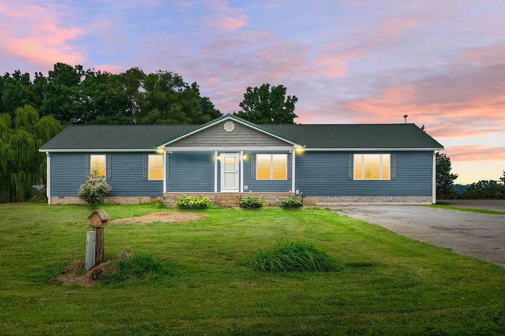 2679 Loop Lane Gracey KY 42232
