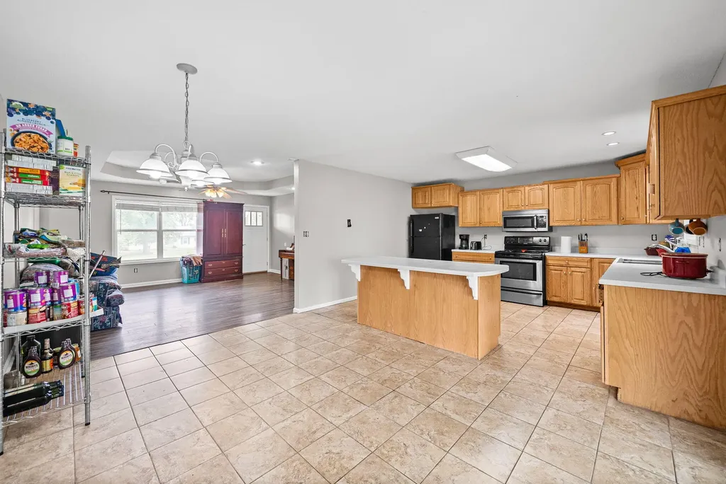 2679 Loop Lane Gracey KY 42232