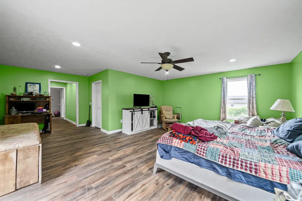 2679 Loop Lane Gracey KY 42232